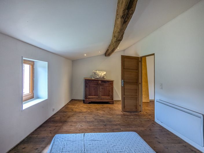 Image No.11-1 Bed House for sale