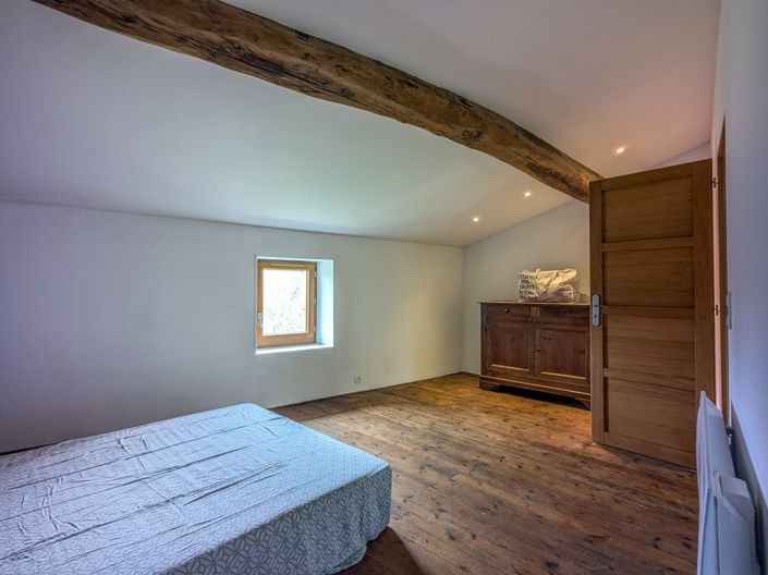 Image No.12-1 Bed House for sale