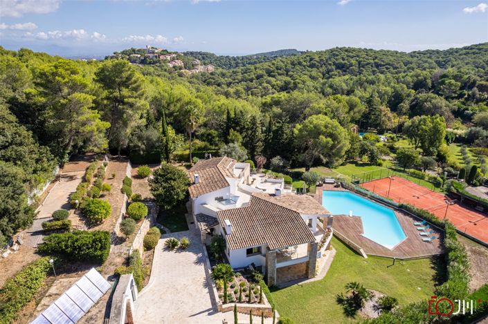 Image No.12-7 Bed House for sale