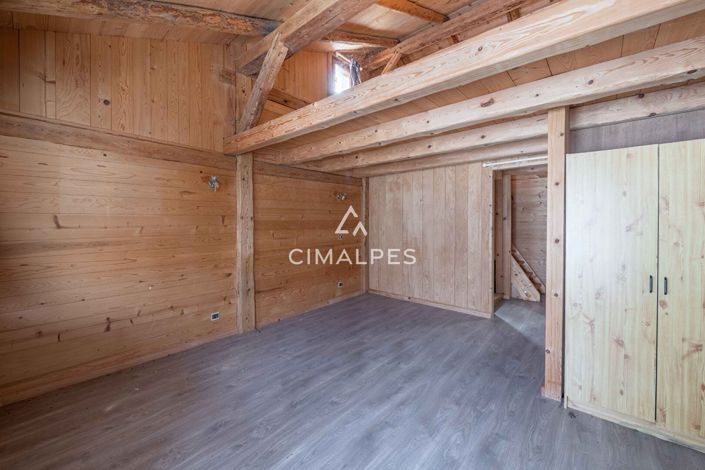 Image No.5-House for sale