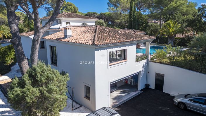 Image No.5-5 Bed House for sale