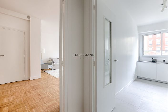 Image No.10-1 Bed Apartment for sale