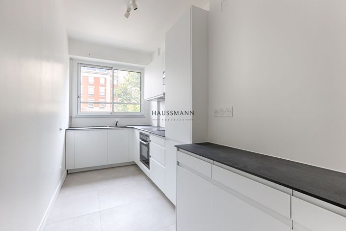 Image No.11-1 Bed Apartment for sale