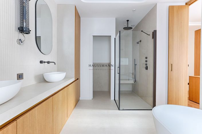 Image No.16-Propriété de 5 chambres à vendre à Boulogne-Billancourt