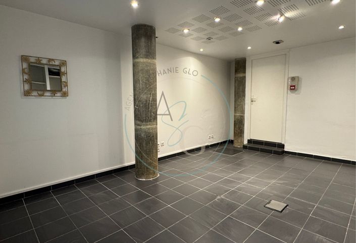 Image No.2-Maison à vendre à Cogolin