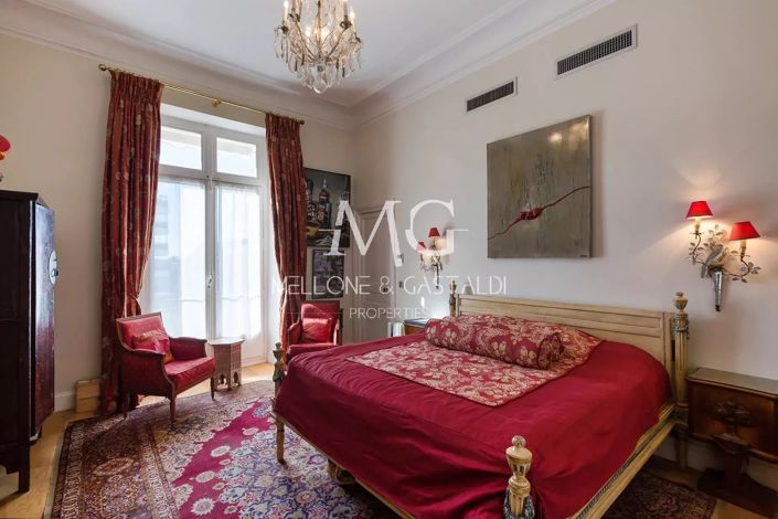 Image No.10-4 Bed Apartment for sale