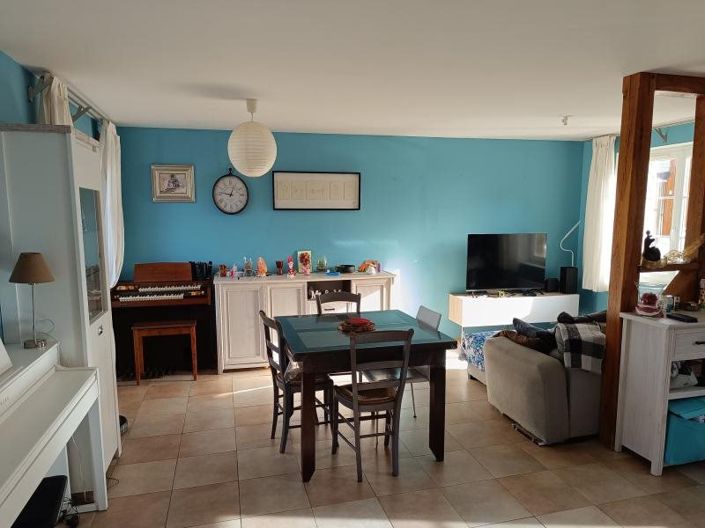 Image No.4-House for sale