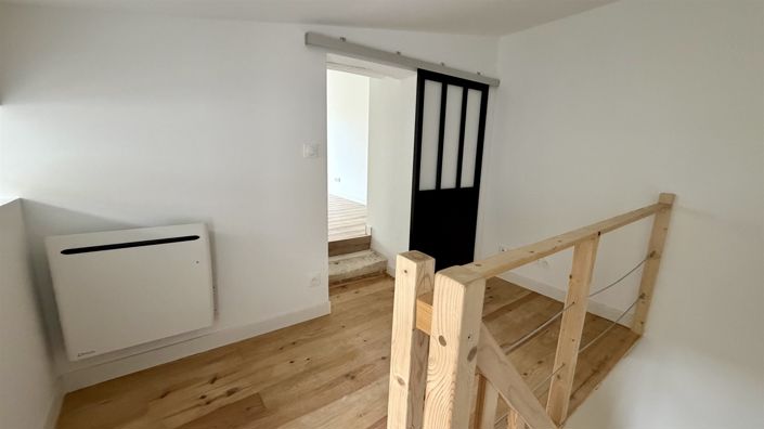 Image No.6-2 Bed House for sale