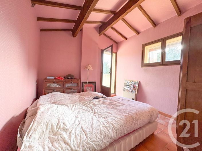 Image No.10-2 Bed House for sale