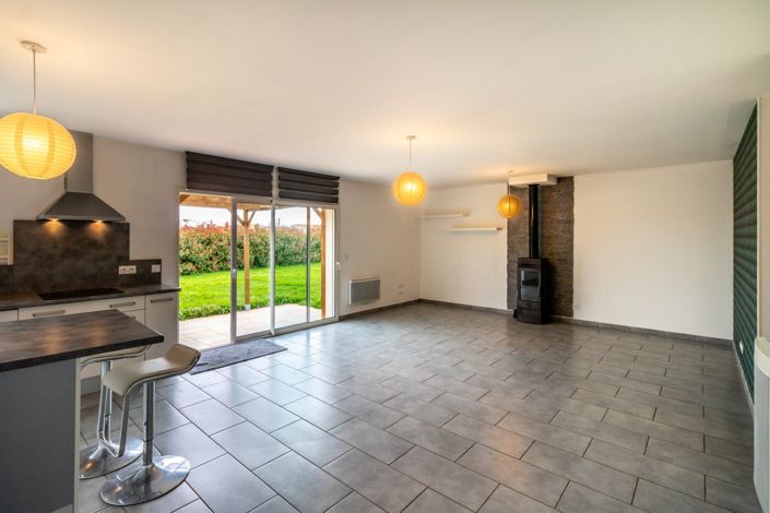 Image No.3-3 Bed House for sale