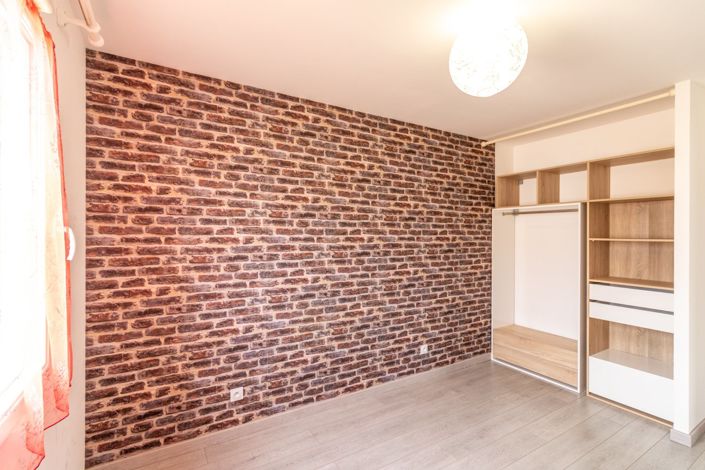 Image No.4-3 Bed House for sale