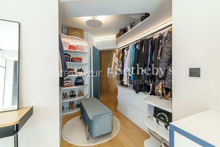 Image No.13-4 Bed Apartment for sale