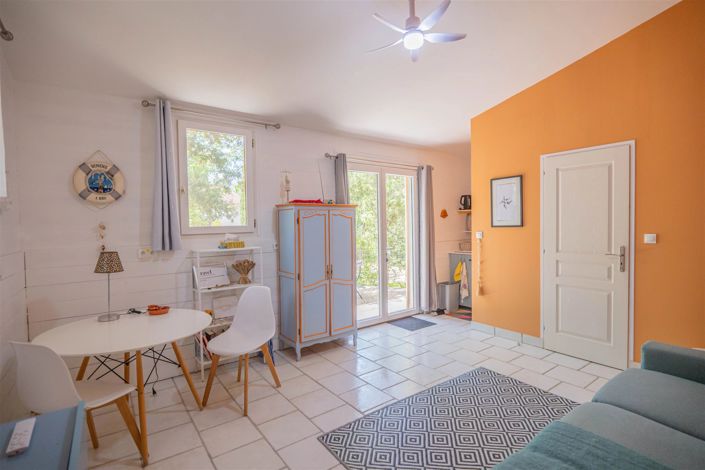 Image No.16-5 Bed House for sale