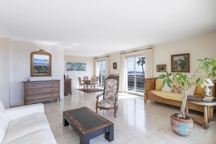 Image No.8-Apartment for sale