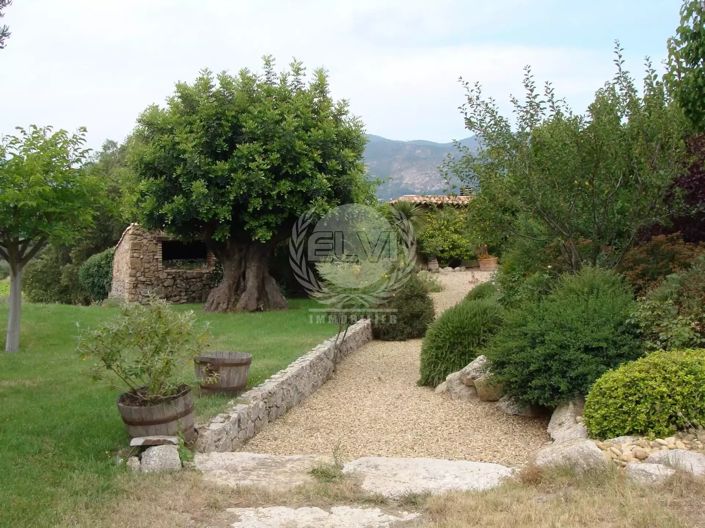 Image No.15-3 Bed House for sale