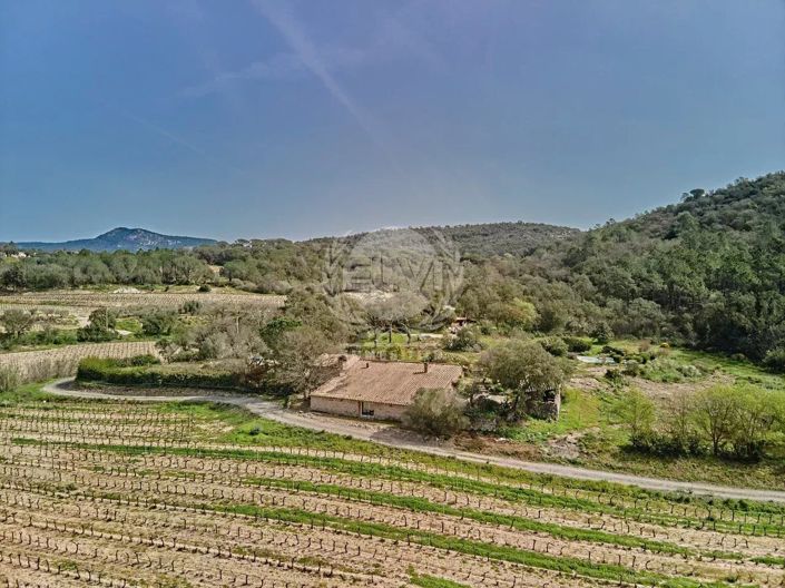 Image No.5-3 Bed House for sale