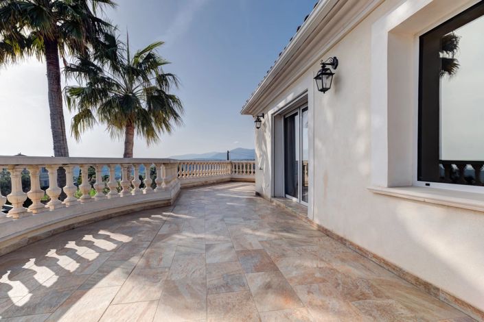 Image No.13-2 Bed House for sale