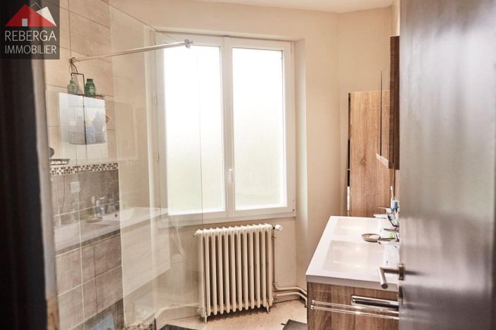 Image No.8-3 Bed House for sale