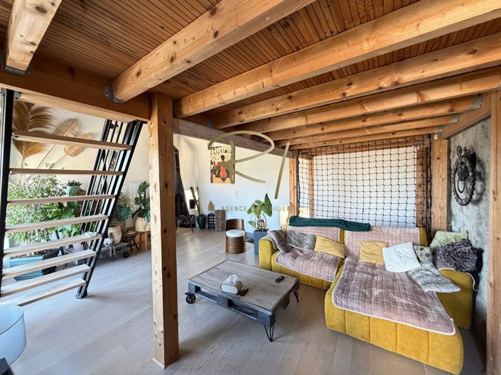 Image No.9-3 Bed House for sale