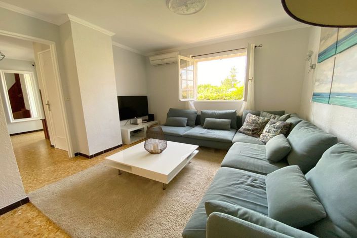 Image No.16-3 Bed House for sale