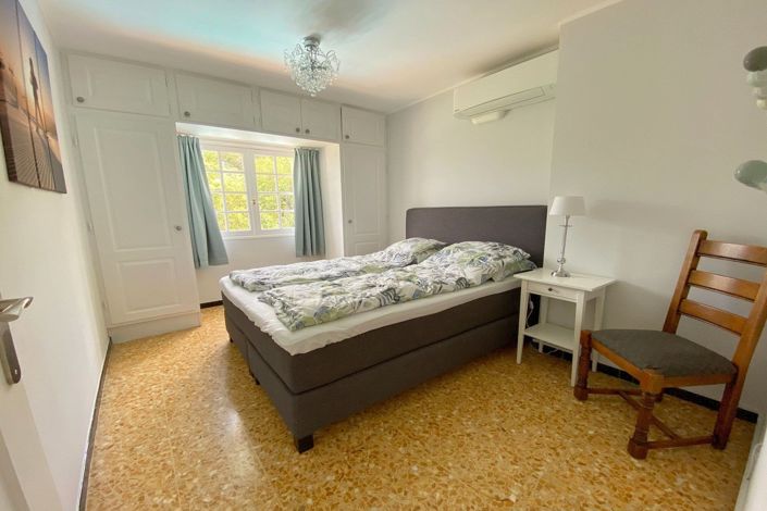 Image No.17-3 Bed House for sale