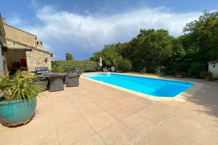 Image No.5-3 Bed House for sale