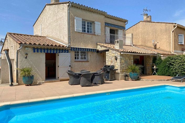 Image No.6-3 Bed House for sale