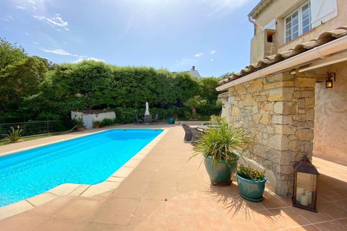 Image No.7-3 Bed House for sale