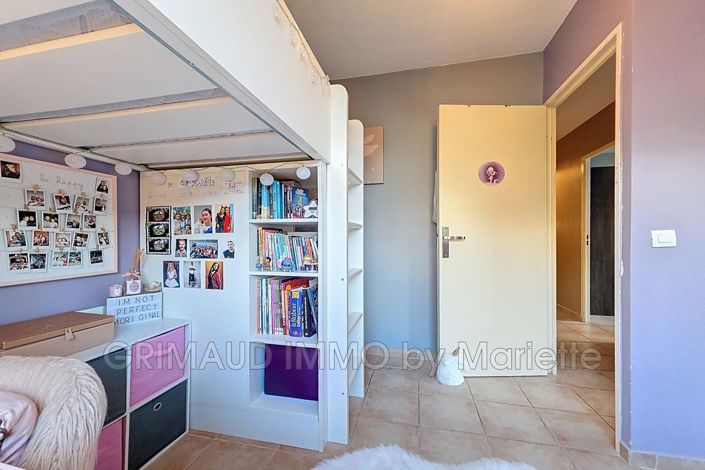 Image No.7-Appartement de 3 chambres à vendre à Grimaud