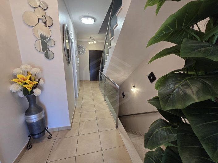 Image No.24-2 Bed House for sale