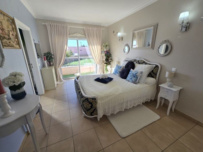 Image No.36-2 Bed House for sale