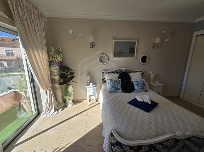 Image No.37-2 Bed House for sale