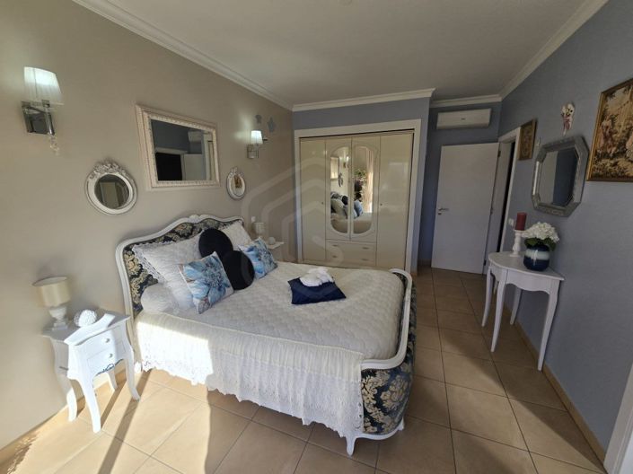 Image No.40-2 Bed House for sale