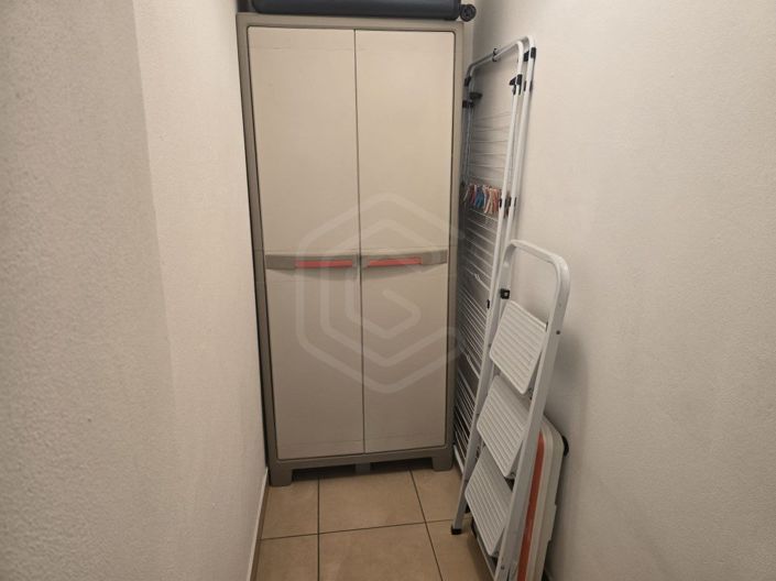 Image No.46-2 Bed House for sale