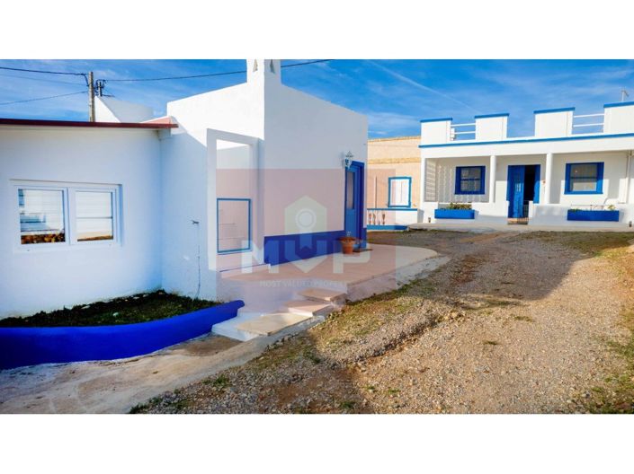 Image No.2-3 Bed House for sale