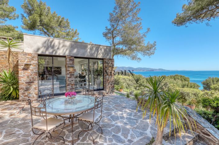 Image No.2-Maison de 3 chambres à vendre à Bormes-les-Mimosas