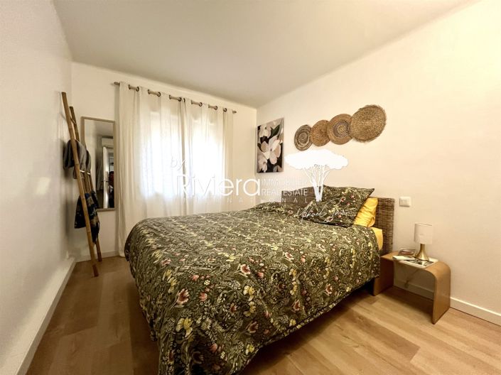 Image No.13-2 Bed House for sale