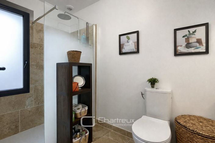 Image No.16-3 Bed House for sale