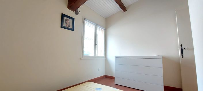 Image No.19-3 Bed House for sale