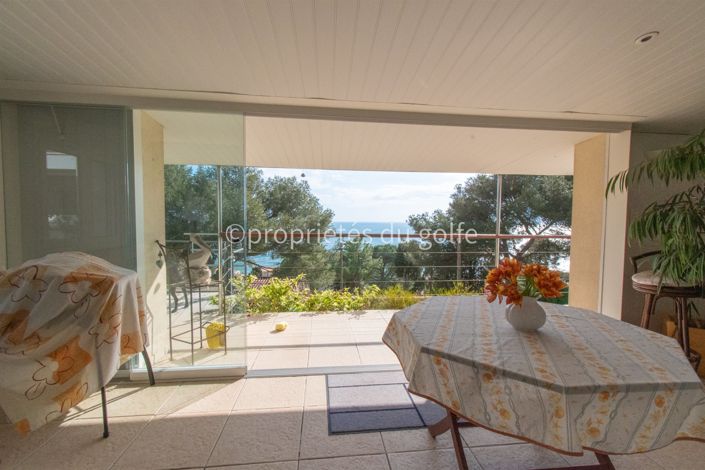 Image No.7-4 Bed House for sale