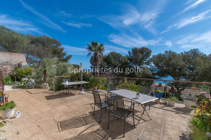 Image No.8-4 Bed House for sale