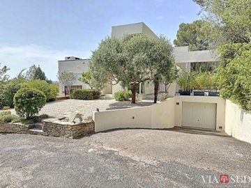 1 - Béziers, House