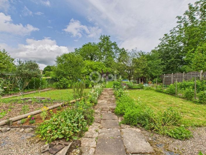 Image No.19-Maison de 8 chambres à vendre à Franche-Comté