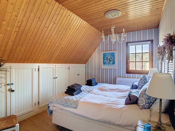 Image No.13-5 Bed House for sale