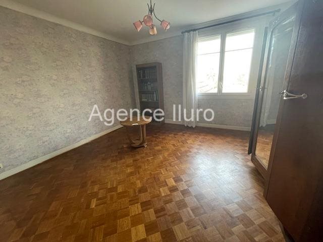 Image No.11-5 Bed House for sale