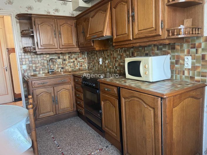 Image No.4-5 Bed House for sale