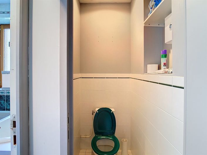 Image No.14-3 Bed House for sale