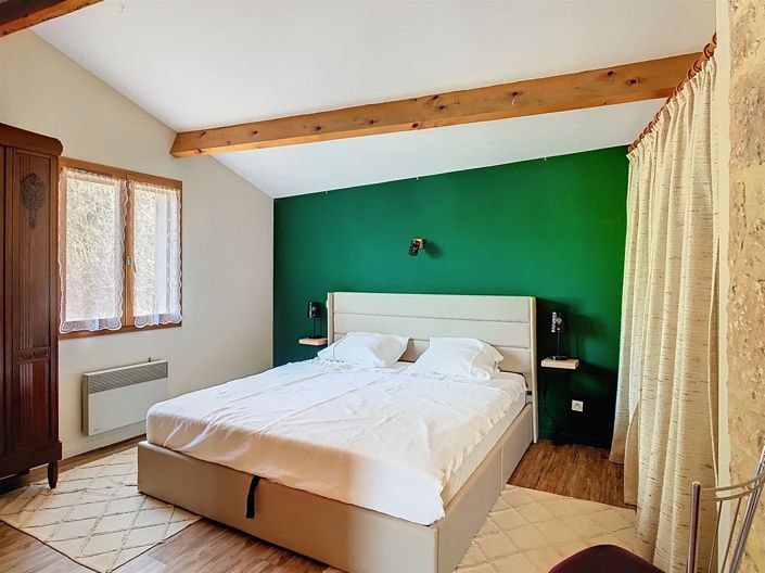 Image No.9-3 Bed House for sale