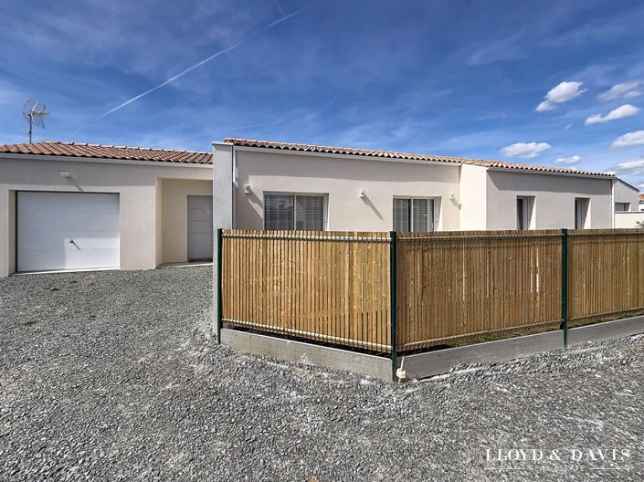 Image No.23-3 Bed House for sale