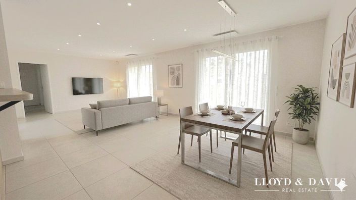 Image No.3-3 Bed House for sale